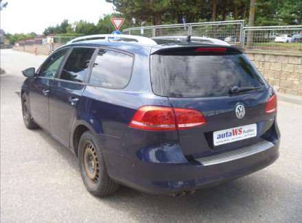 Volkswagen - Passat