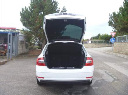 Škoda - Octavia