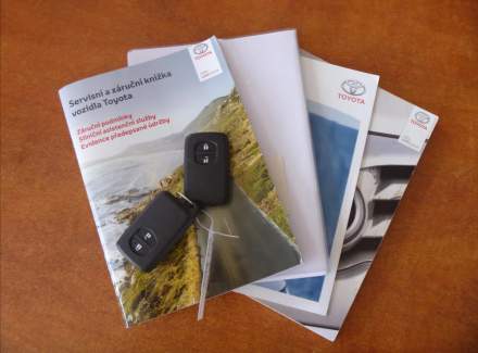 Toyota - Yaris