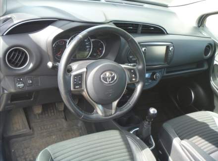 Toyota - Yaris