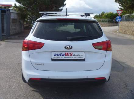 Kia - Cee'd