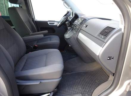 Volkswagen - Multivan