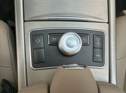 Mercedes-Benz - E-class