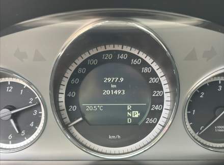 Mercedes-Benz - E-class