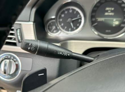 Mercedes-Benz - E-class