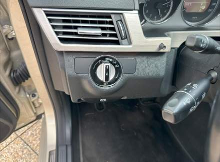 Mercedes-Benz - E-class