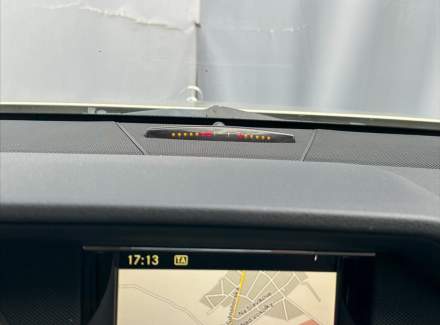 Mercedes-Benz - E-class