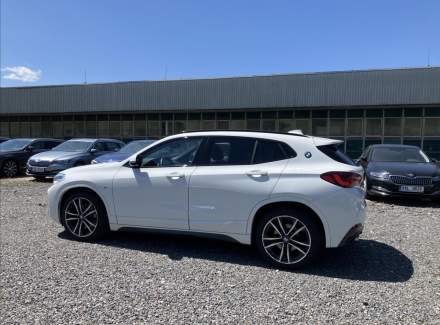 BMW - X2