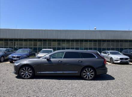 Volvo - V90