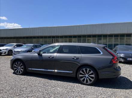 Volvo - V90