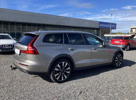 Volvo - V60