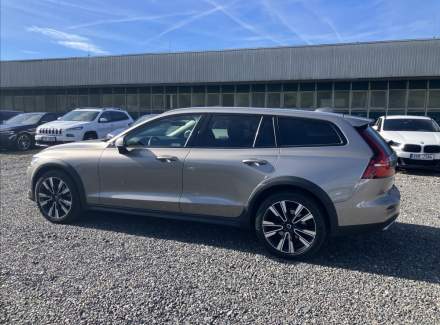 Volvo - V60
