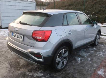 Audi - Q2