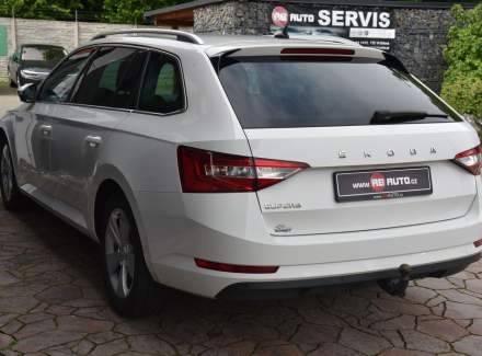 Škoda - Superb