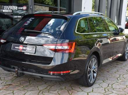 Škoda - Superb