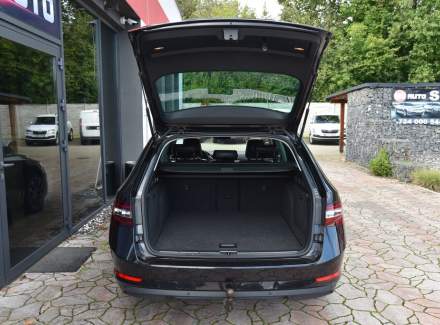 Škoda - Superb