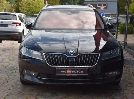 Škoda - Superb