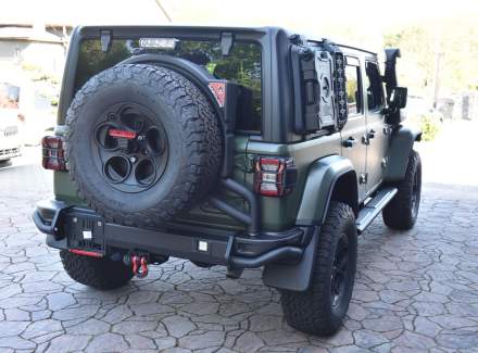 Jeep - Wrangler