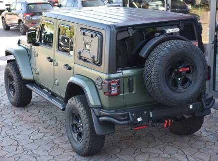 Jeep - Wrangler