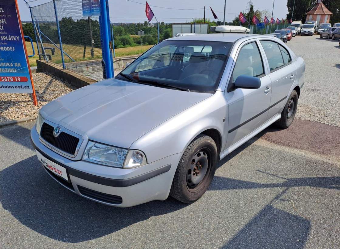 Škoda - Octavia