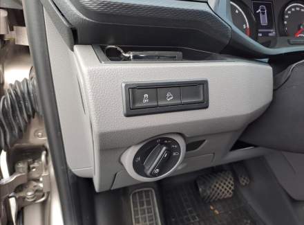 Volkswagen - Caravelle