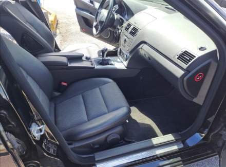 Mercedes-Benz - C-class