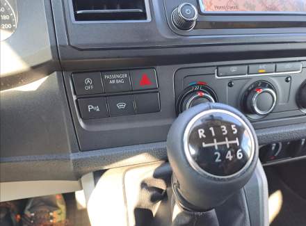 Volkswagen - Transporter