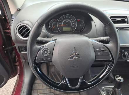 Mitsubishi - Space Star