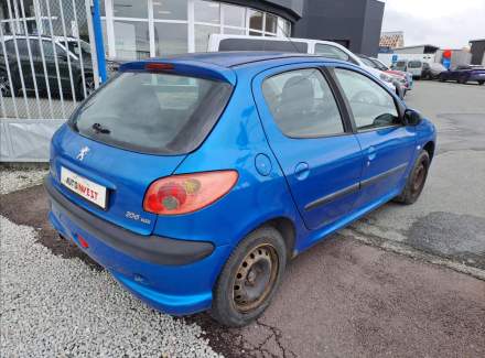 Peugeot - 206
