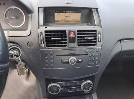 Mercedes-Benz - C-class