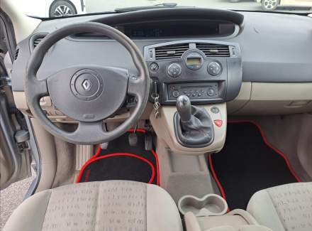 Renault - Scenic