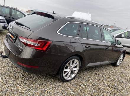 Škoda - Superb