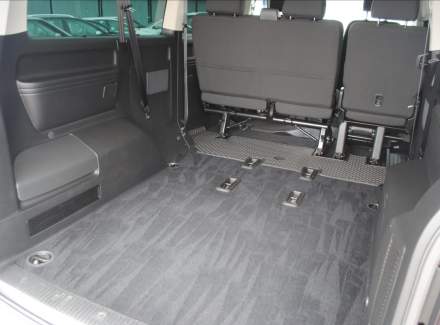 Volkswagen - Caravelle