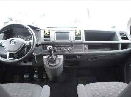 Volkswagen - Caravelle