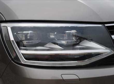 Volkswagen - Caravelle