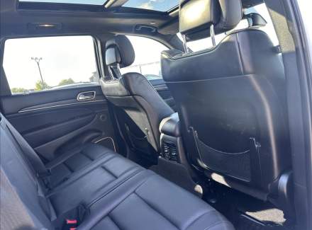 Jeep - Grand Cherokee