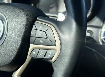 Jeep - Grand Cherokee