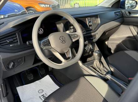 Volkswagen - Polo