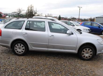 Škoda - Octavia