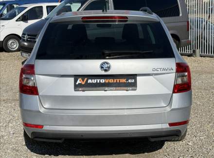 Škoda - Octavia