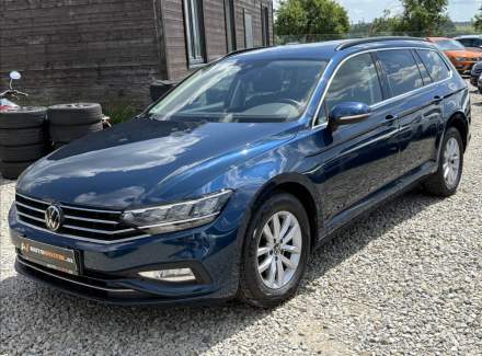 Volkswagen - Passat