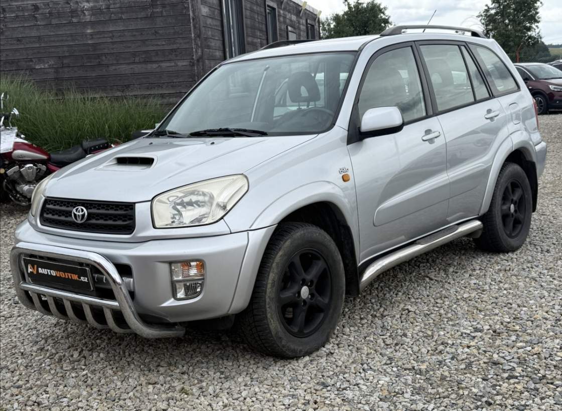 Toyota - RAV 4