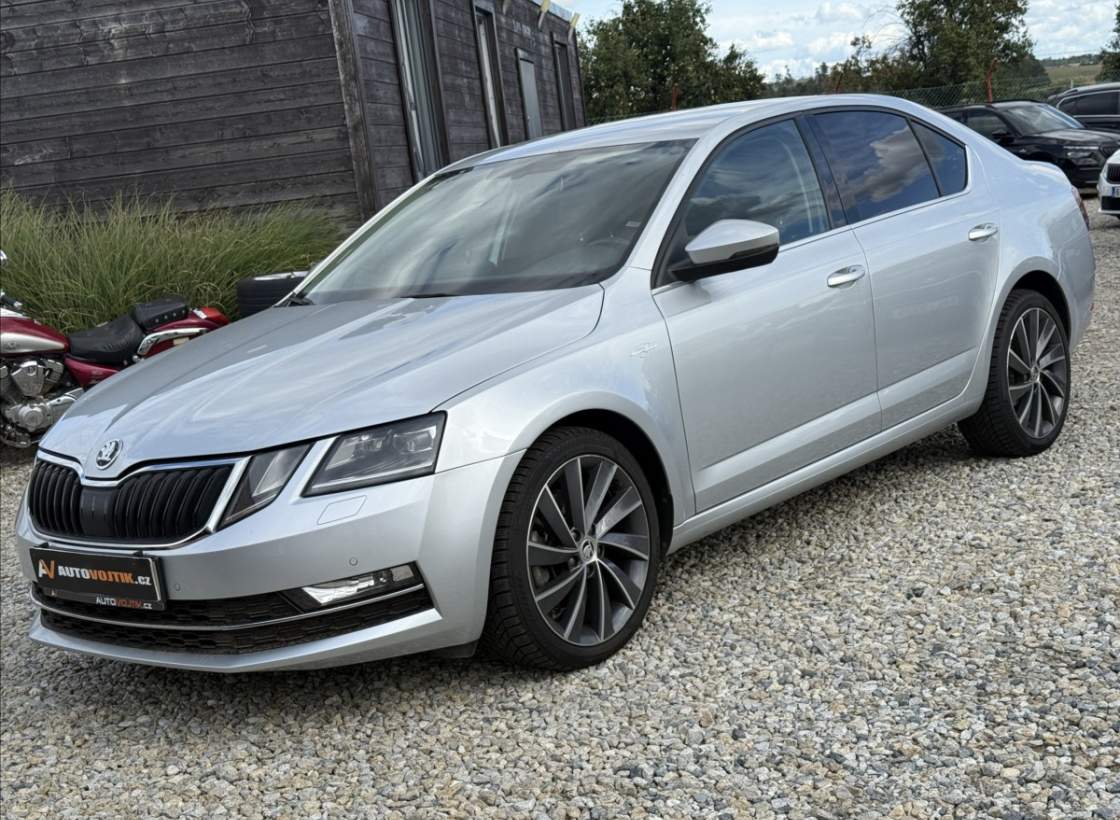 Škoda - Octavia