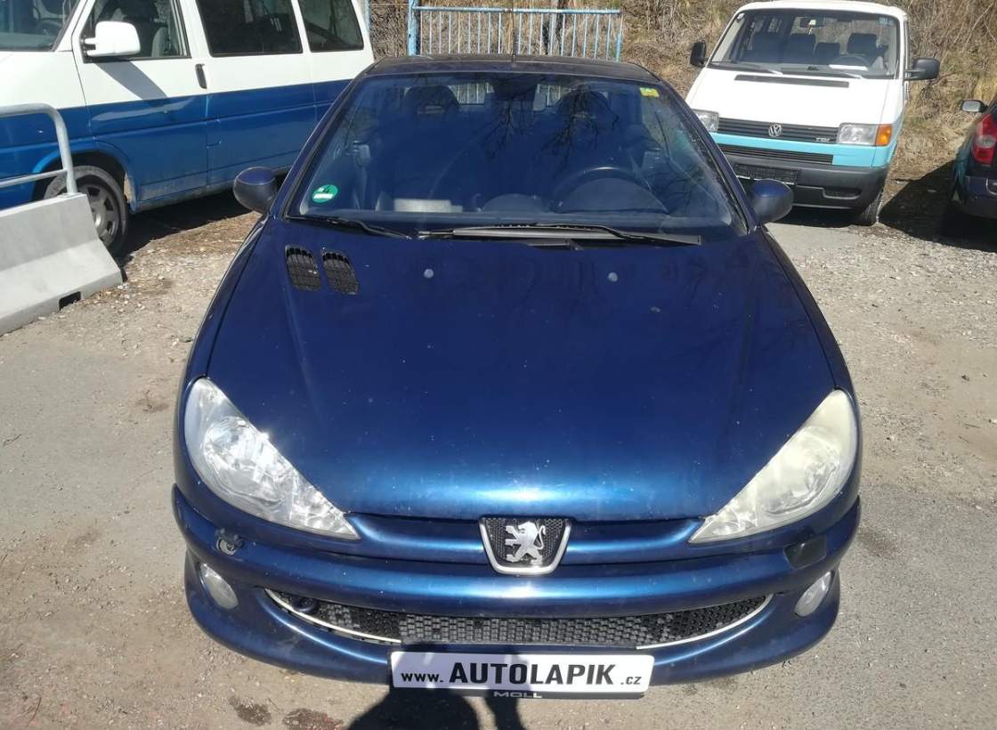 Peugeot - 206