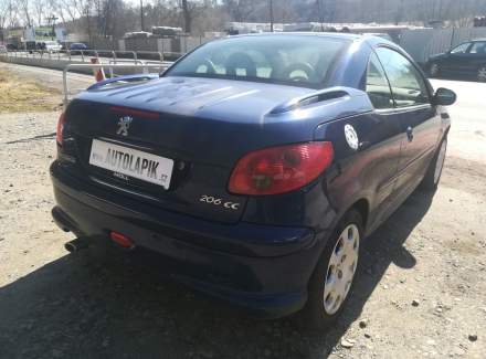 Peugeot - 206