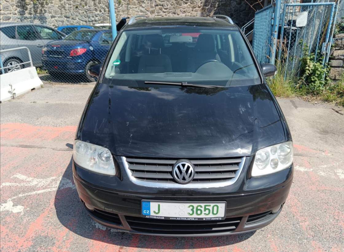 Volkswagen - Touran