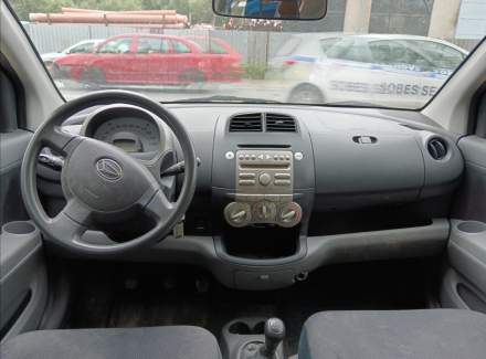 Daihatsu - Sirion