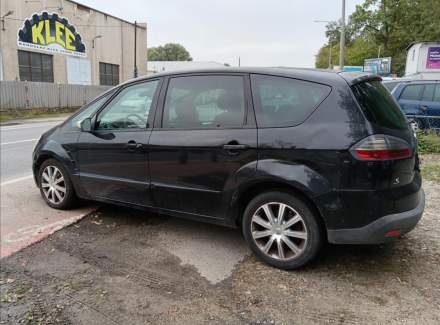 Ford - S-MAX