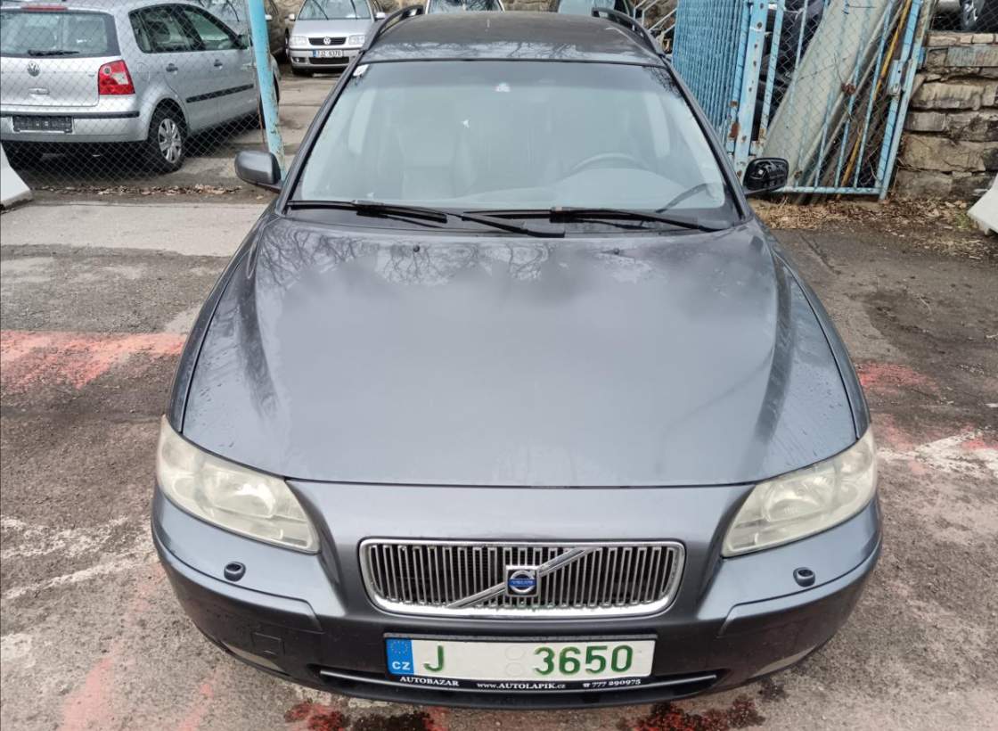 Volvo - V70
