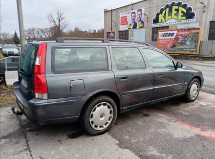 Volvo - V70